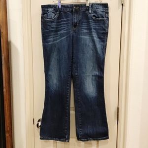 Calvin Klein Lean Bootcut Jeans